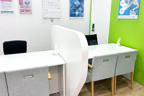 保険相談、保険見直し、保険比較を店舗で