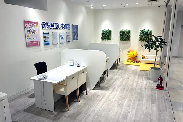 ウィングキッチン京急川崎店