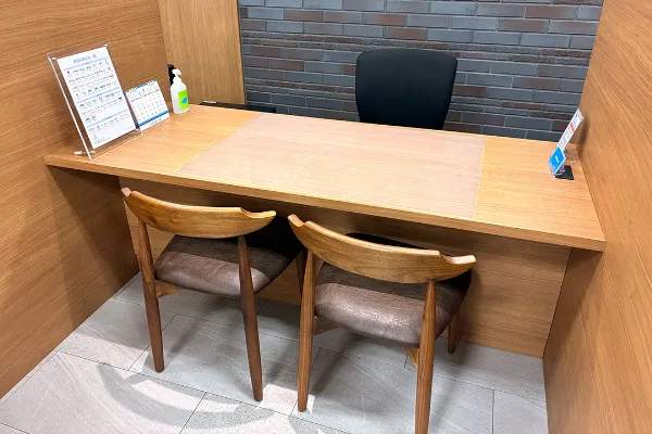 イズミヤ学園前店
